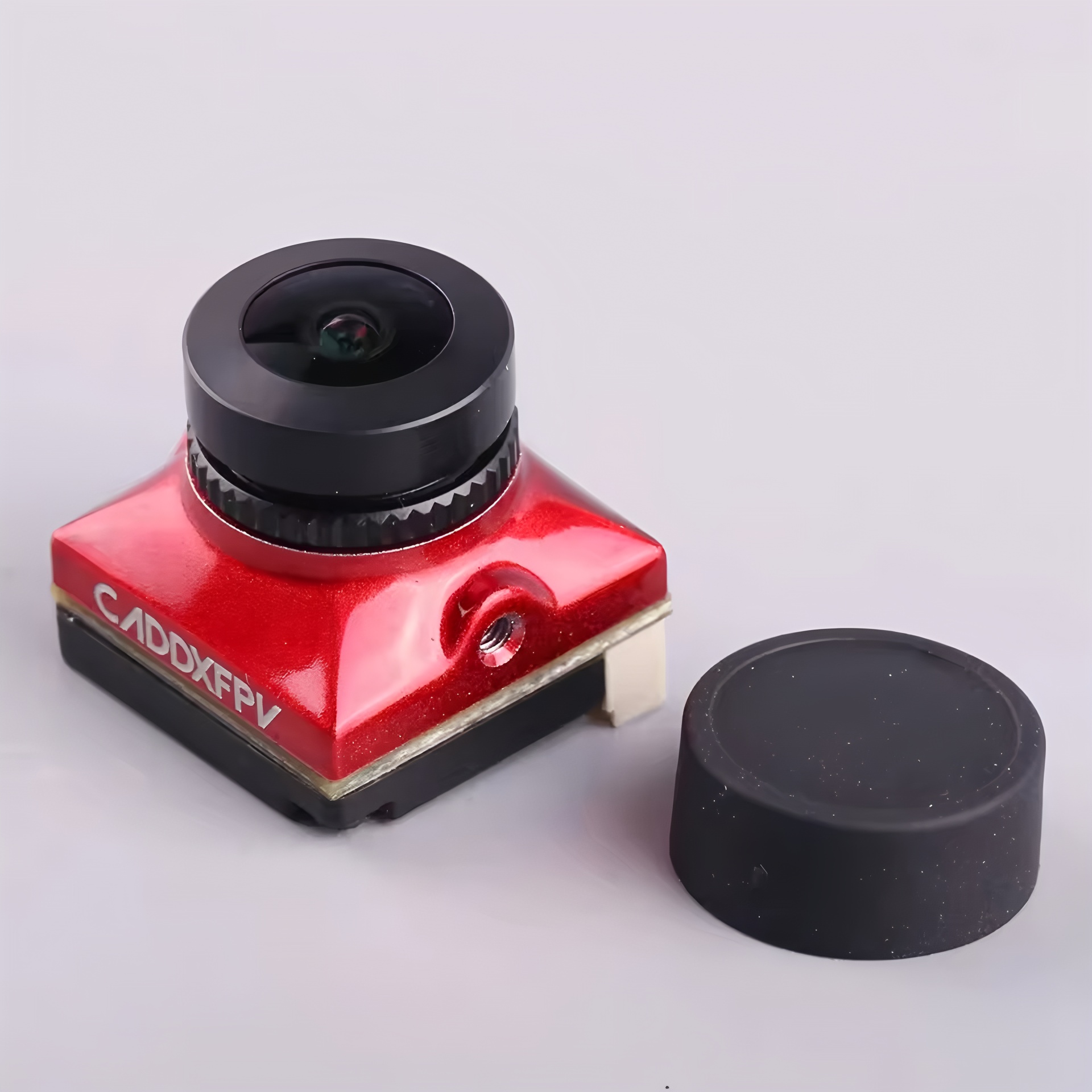 Drone Racing Camera - Caddx Ratel 2 V2 FPVカメラ。Ratel2、2.1mmレンズ、1200TVL、16:9/4:3、NTSC/PAL切り替え可能、19×19mmのマイクロレンズ。FPVレーシングドローン用。